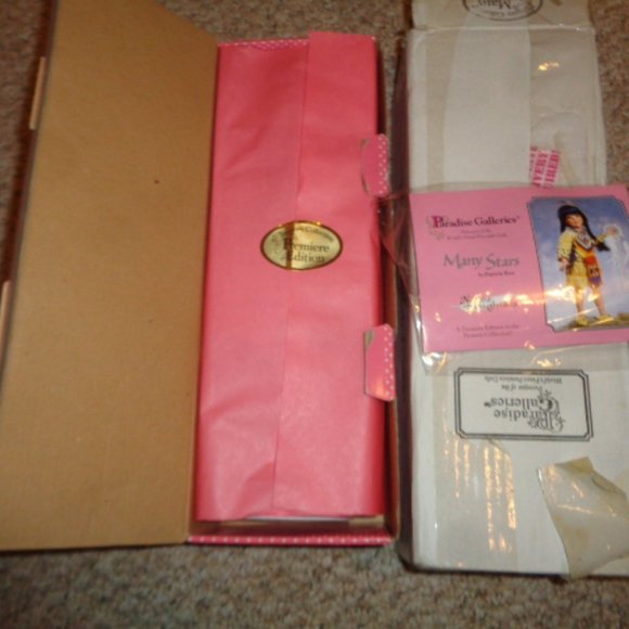 Paradise Galleries "Many Stars" Porcelain Doll - Native Daughters -  New - Picture 2 of 5